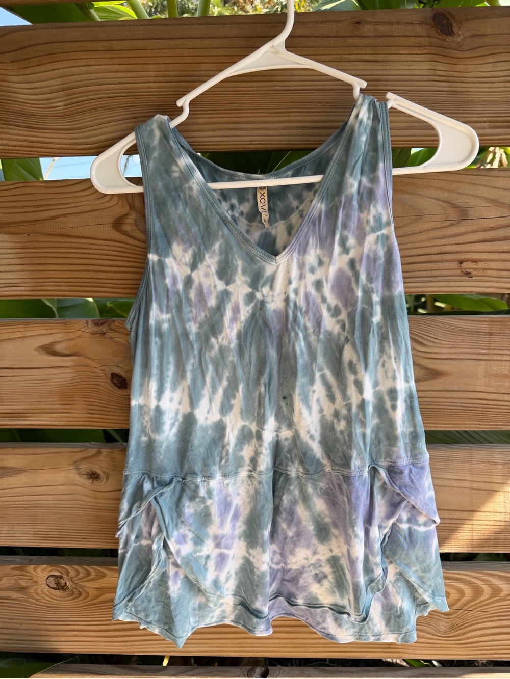 XCVI Blue and Purple Tie-Dye V-Neck Tank